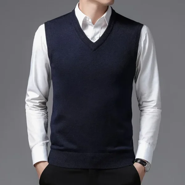 New Men'st V-neck Knitted Vest - Image 4